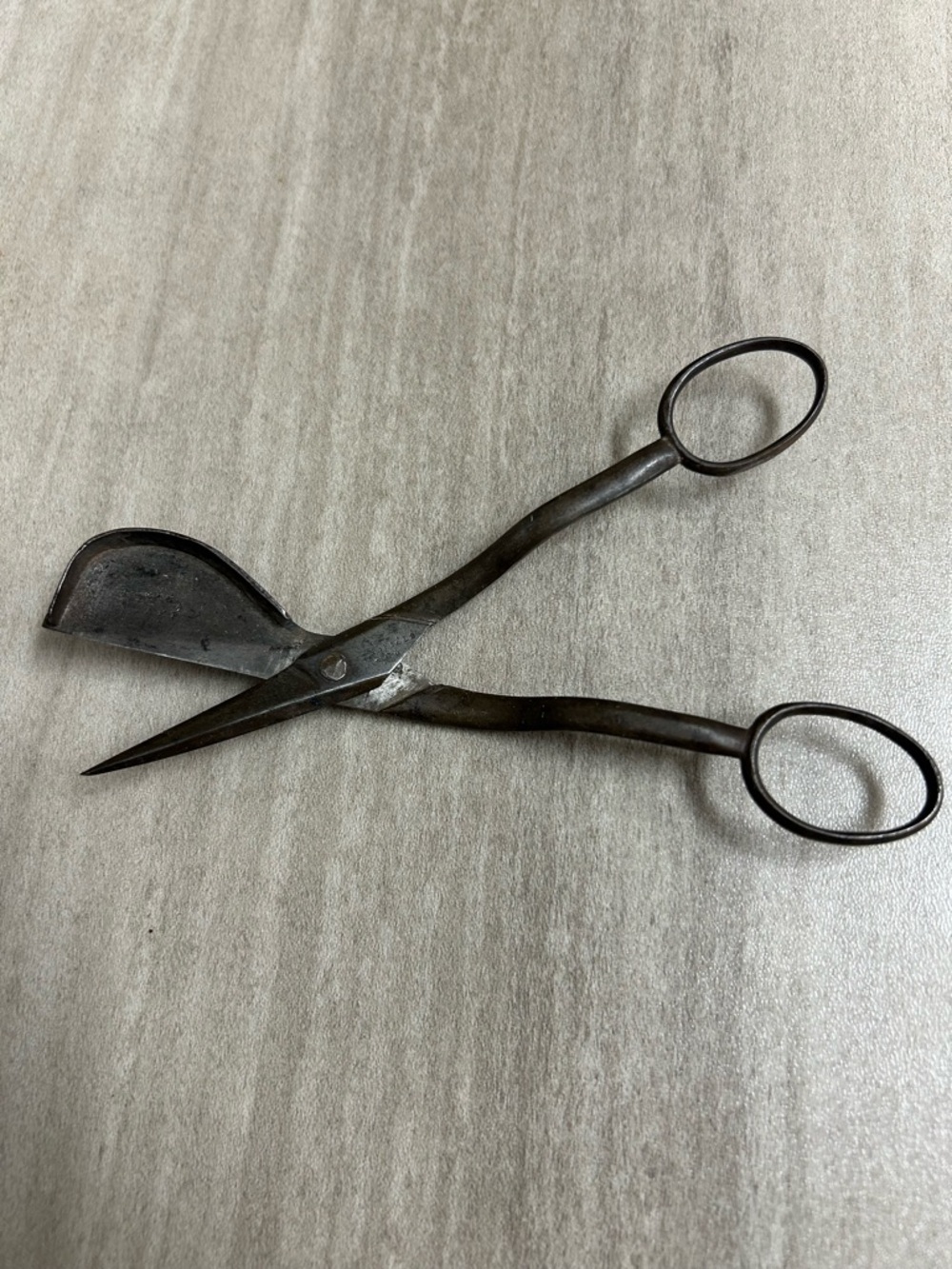 Vintage Candle Wick Scissors.  5.6" long